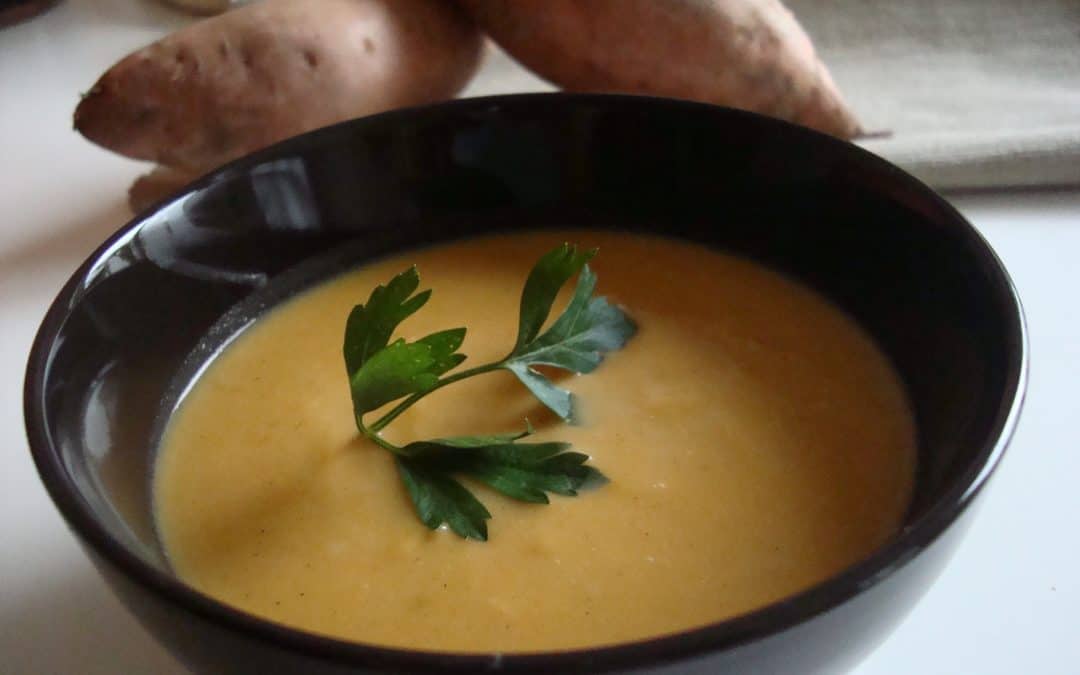 Silky and healthy sweet potato soup – ready in less than 30 min