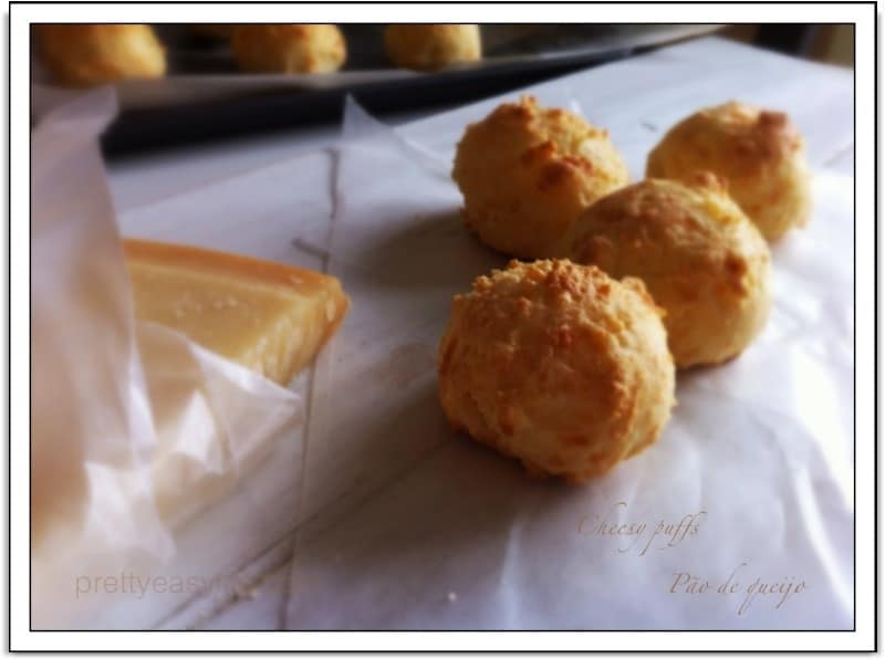 Gluten free Cheesy Bread – Pão de Queijo