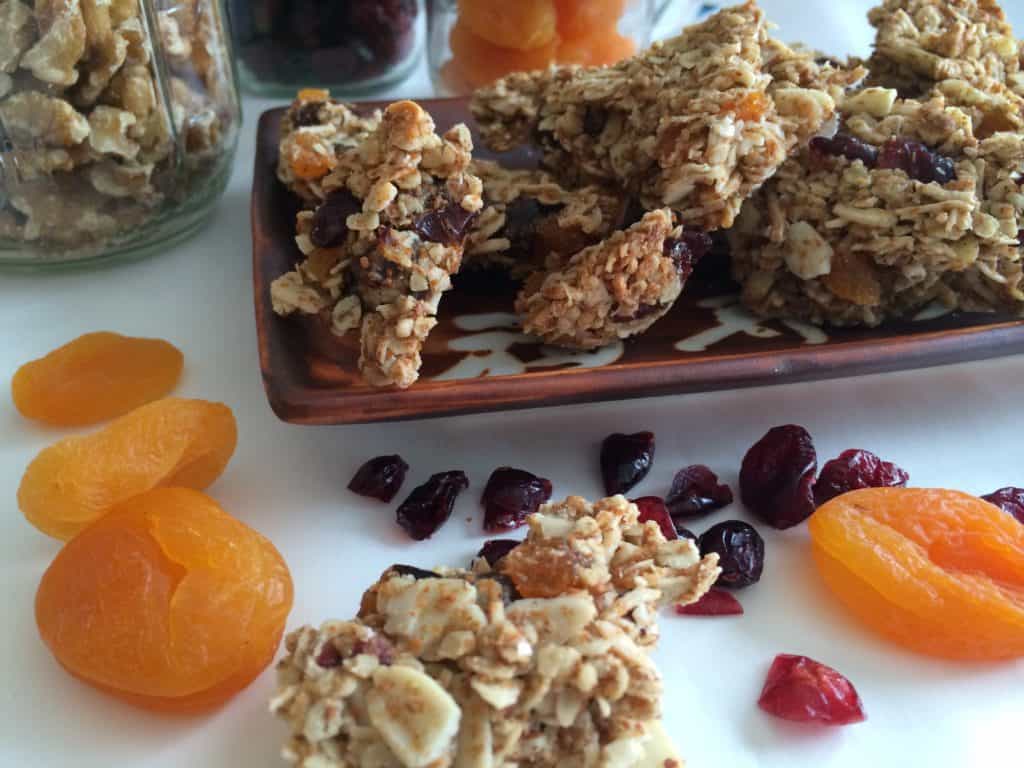 Home made healthy granola bars