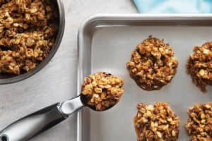 Oats and raisins healthy cookies