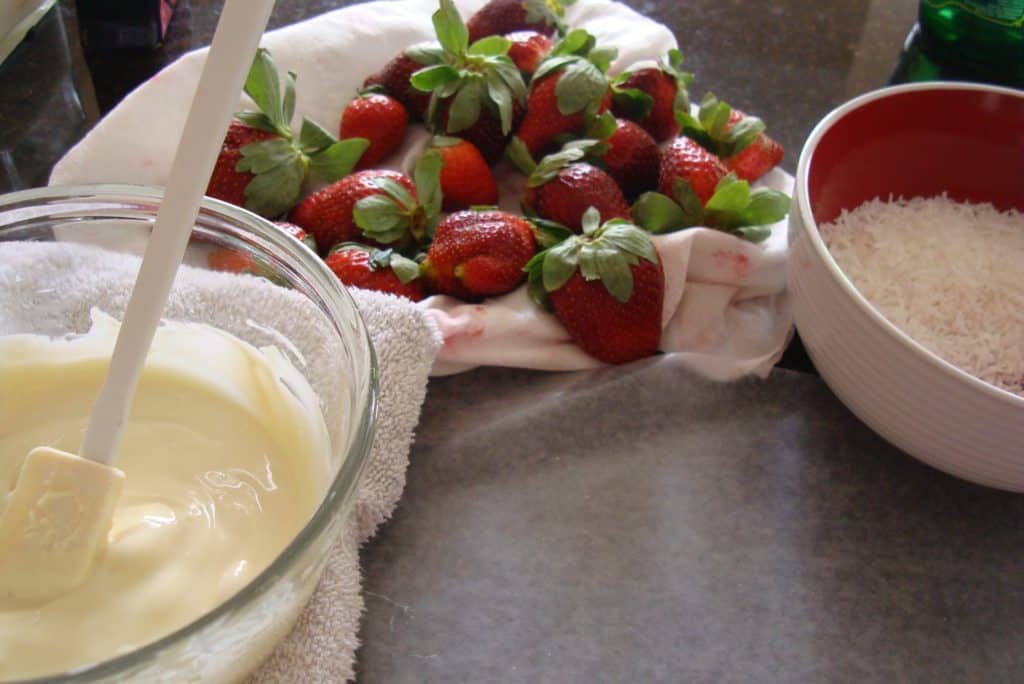 White Chocolate and Coconut Strawberries