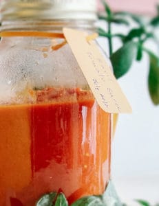 homemade traditional tomato sauce