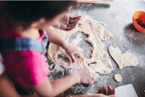 Easy Christmas Baking with kids